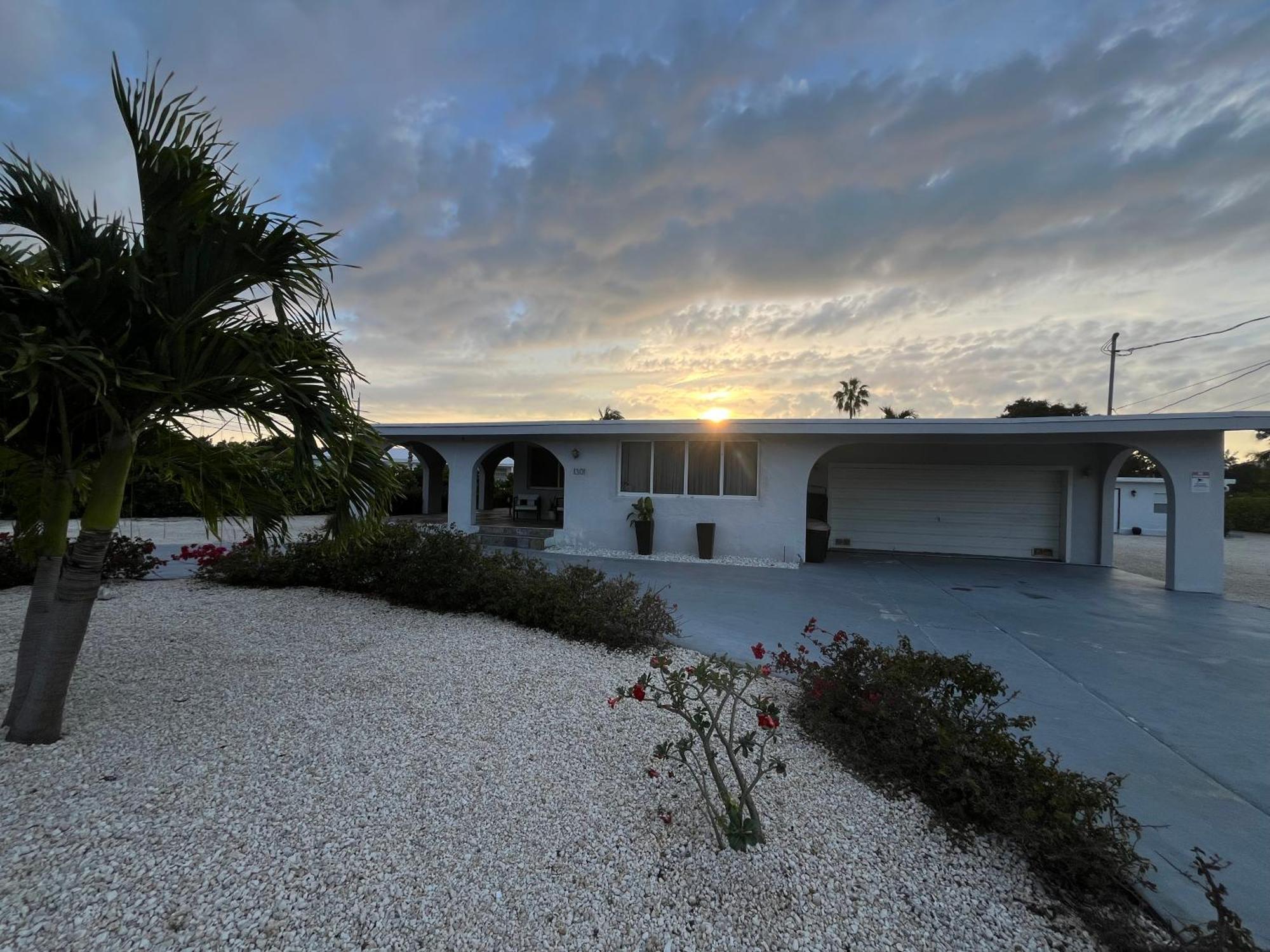 Home On The Water In Marathon, Fl Экстерьер фото
