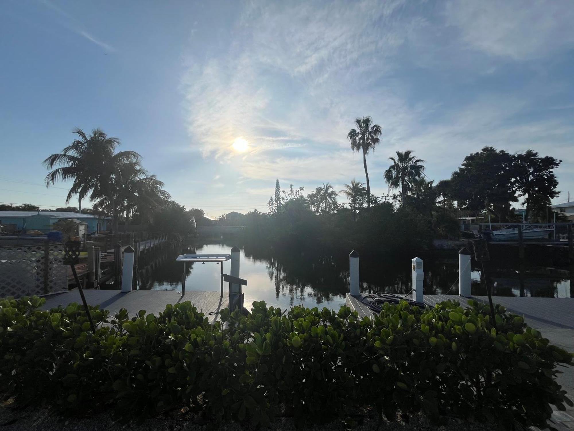 Home On The Water In Marathon, Fl Экстерьер фото